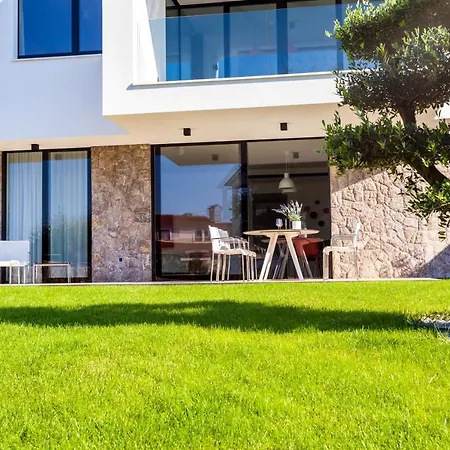 Apartament Seaside With A Swimming Pool Vantacici, Krk - 19403 Malinska